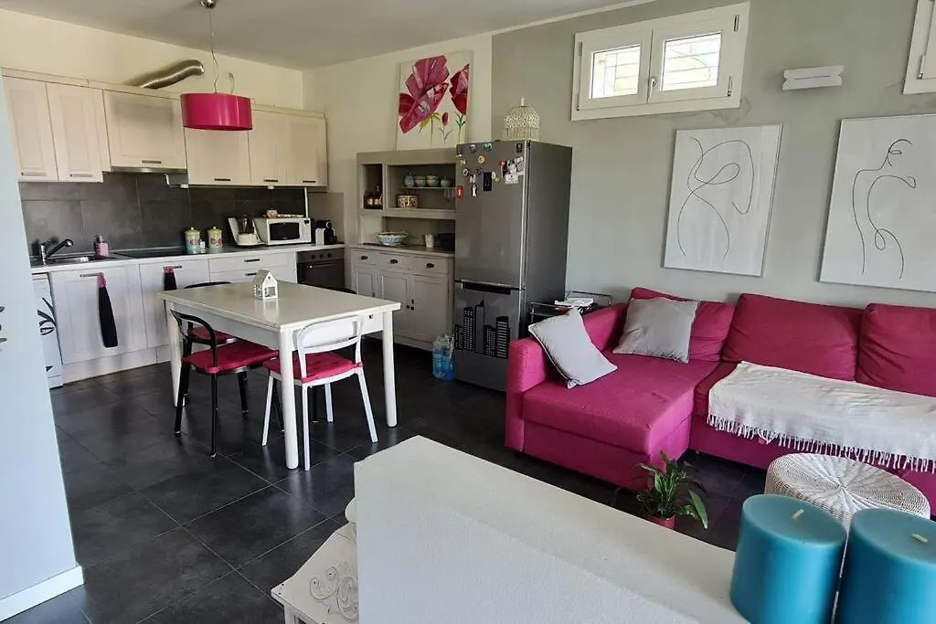 Ferienwohnung Flat Front Lake With Swimming Pool, Ground Floor Peschiera del Garda 0*,  Italien